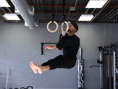 Andrew performing single arm ring hold